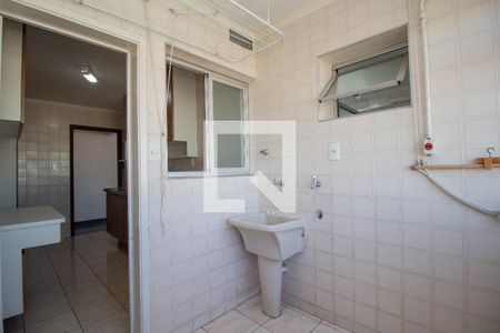 Apartamento para alugar com 90m², 3 quartos e 1 vagaÁrea de Serviço