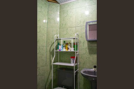 Casa à venda com 80m², 1 quarto e sem vaga Casa à venda com 80m², 1 quarto e sem vagaBanheiro