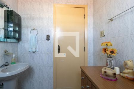 Casa à venda com 200m², 2 quartos e 2 vagasBanheiro 2