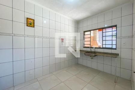 Casa à venda com 208m², 2 quartos e 4 vagas Casa à venda com 208m², 2 quartos e 4 vagasCozinha Edícula
