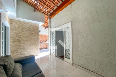 Casa à venda com 208m², 2 quartos e 4 vagas Casa à venda com 208m², 2 quartos e 4 vagasÁrea de Serviço