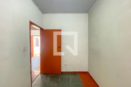 Casa à venda com 208m², 2 quartos e 4 vagas Casa à venda com 208m², 2 quartos e 4 vagasQuarto 2
