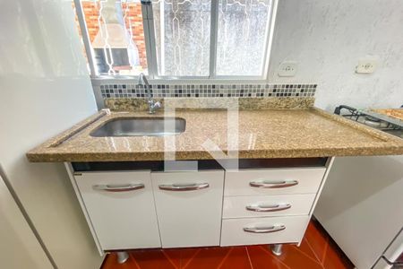 Casa à venda com 208m², 2 quartos e 4 vagas Casa à venda com 208m², 2 quartos e 4 vagasCozinha