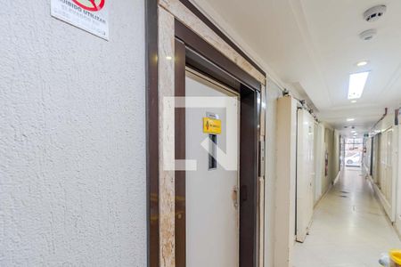 Apartamento à venda com 40m², 1 quarto e sem vagaCondomínio