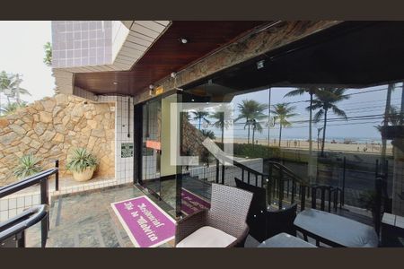 Apartamento para alugar com 213m², 5 quartos e 2 vagasEntrada