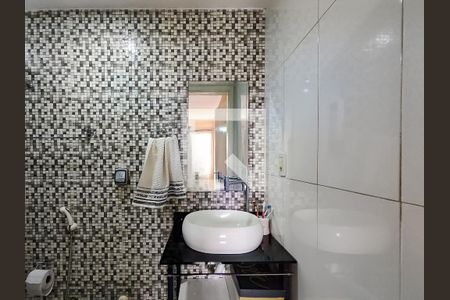 Apartamento à venda com 55m², 2 quartos e 1 vagaBanheiro da Suíte