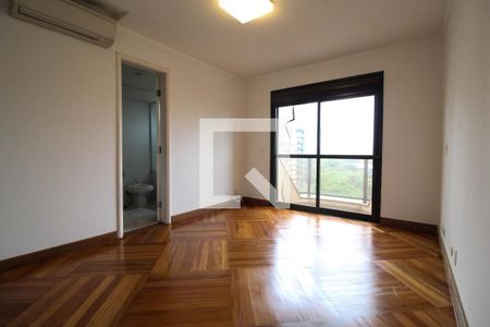 Apartamento à venda com 234m², 5 quartos e 4 vagasSuite 4