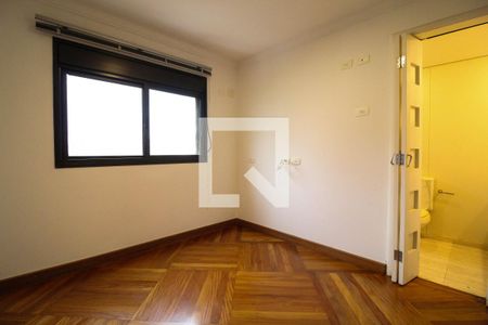 Apartamento à venda com 234m², 5 quartos e 4 vagasSuíte 3