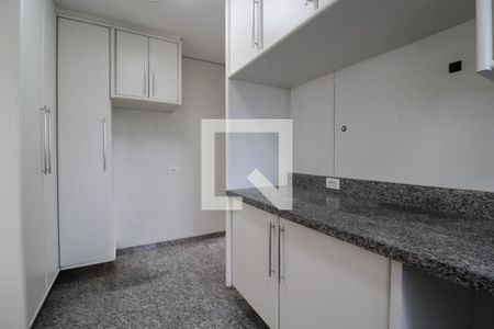 Apartamento à venda com 234m², 5 quartos e 4 vagasCozinha