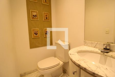Apartamento à venda com 234m², 5 quartos e 4 vagasLavabo