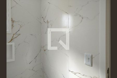 Apartamento à venda com 74m², 2 quartos e 2 vagasBanheiro Social