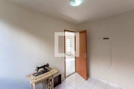 Quarto 2 de apartamento para alugar com 2 quartos, 47m² em Nazare, Belo Horizonte