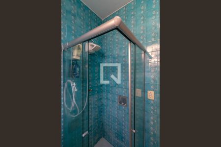 Casa à venda com 360m², 4 quartos e 6 vagas Casa à venda com 360m², 4 quartos e 6 vagasBanheiro