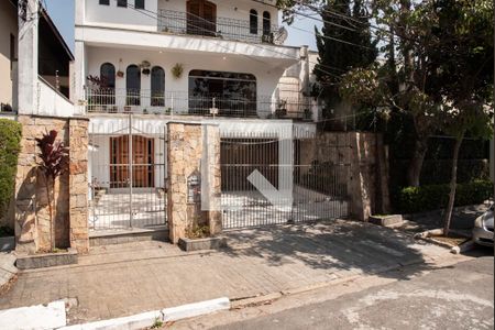 Fachada de casa à venda com 4 quartos, 460m² em Planalto Paulista, São Paulo