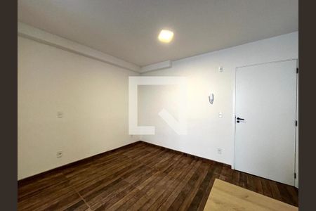 Sala/Quarto de apartamento à venda com 1 quarto, 25m² em Parque Jabaquara, São Paulo