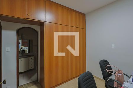 Casa à venda com 360m², 3 quartos e 3 vagasQuarto 3 - Suíte