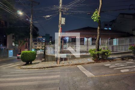 Casa à venda com 360m², 3 quartos e 3 vagasFachada