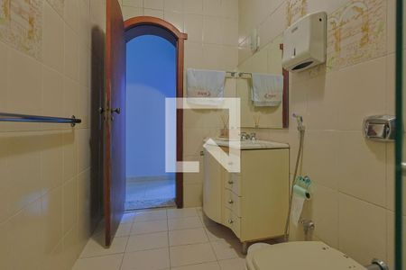 Casa à venda com 360m², 3 quartos e 3 vagasBanheiro