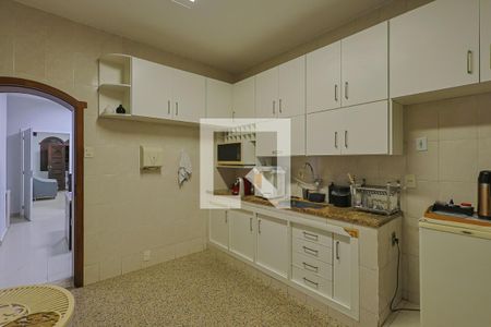 Casa à venda com 360m², 3 quartos e 3 vagasCozinha