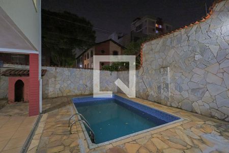 Casa à venda com 360m², 3 quartos e 3 vagasÁrea externa