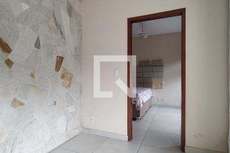 Casa à venda com 380m², 4 quartos e 2 vagasSala 2