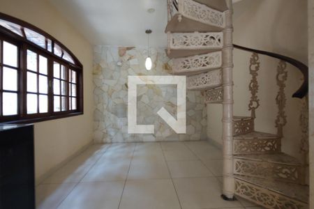 Sala de casa à venda com 4 quartos, 380m² em Freguesia (jacarepaguá), Rio de Janeiro