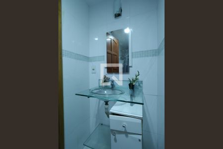 Casa à venda com 380m², 4 quartos e 2 vagasBanheiro da Suíte 