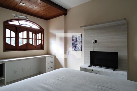 Casa à venda com 380m², 4 quartos e 2 vagasQuarto 3 - Armários