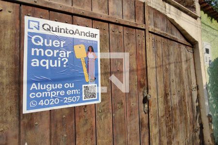 Casa à venda com 380m², 4 quartos e 2 vagasPlaca