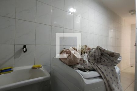 Casa à venda com 380m², 4 quartos e 2 vagasÁrea de Serviço