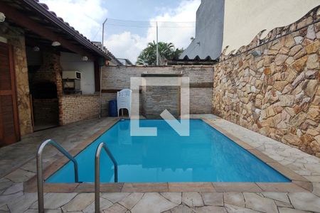 Casa à venda com 380m², 4 quartos e 2 vagasPiscina