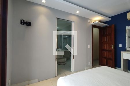 Casa à venda com 380m², 4 quartos e 2 vagasQuarto 1 - Suíte 