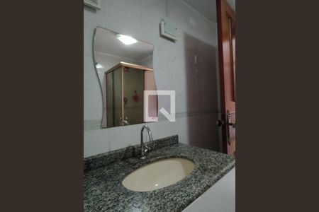 Casa à venda com 380m², 4 quartos e 2 vagasBanheiro Social