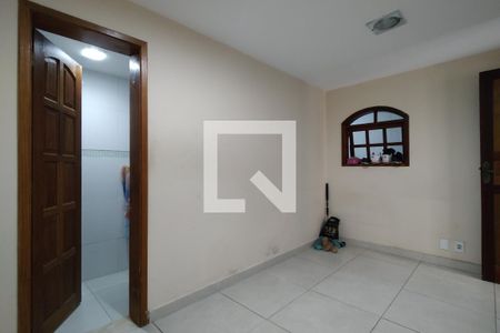 Casa à venda com 380m², 4 quartos e 2 vagasQuarto 5 