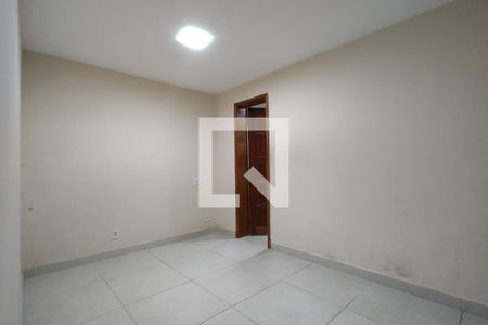 Casa à venda com 380m², 4 quartos e 2 vagasQuarto 5 