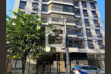 Apartamento à venda com 138m², 3 quartos e 1 vaga Apartamento à venda com 138m², 3 quartos e 1 vagaFachada