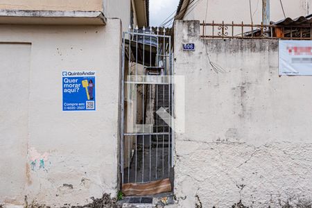 Casa à venda com 300m², 6 quartos e sem vagaPlaquinha