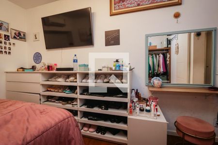 Apartamento para alugar com 240m², 4 quartos e 4 vagas Apartamento para alugar com 240m², 4 quartos e 4 vagasQuarto 4