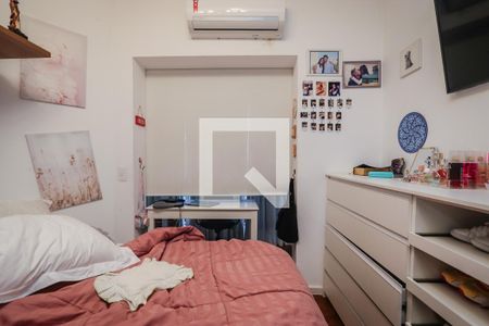 Apartamento para alugar com 240m², 4 quartos e 4 vagas Apartamento para alugar com 240m², 4 quartos e 4 vagasQuarto 4