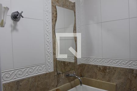 Casa à venda com 150m², 2 quartos e 1 vagaBanheiro 1