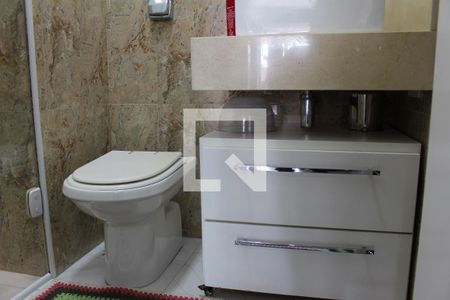 Casa à venda com 150m², 2 quartos e 1 vagaBanheiro 1