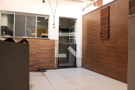 Casa à venda com 150m², 2 quartos e 1 vagaGaragem 