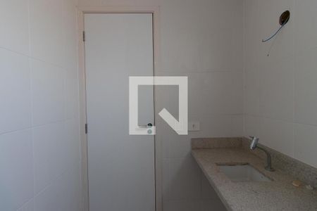 Apartamento à venda com 100m², 2 quartos e 3 vagasBanheiro da Suíte