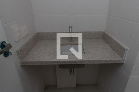 Apartamento à venda com 100m², 2 quartos e 3 vagasBanheiro Social