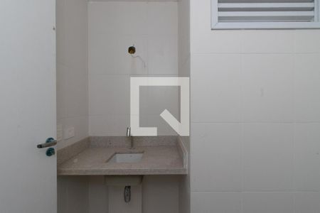Apartamento à venda com 100m², 2 quartos e 3 vagasBanheiro Social