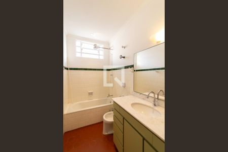 Apartamento para alugar com 70m², 2 quartos e sem vagaBanheiro