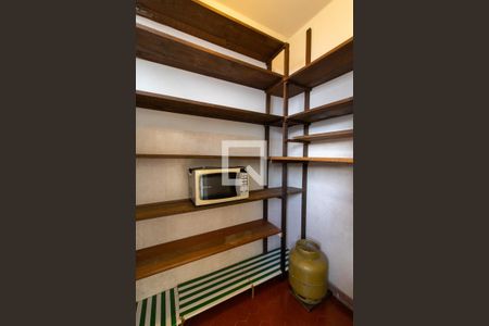 Apartamento para alugar com 70m², 2 quartos e sem vagaDespensa