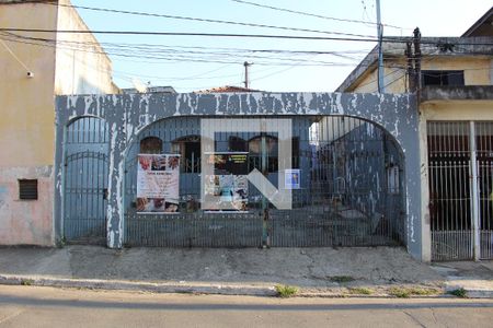 Casa à venda com 150m², 3 quartos e 2 vagasFachada