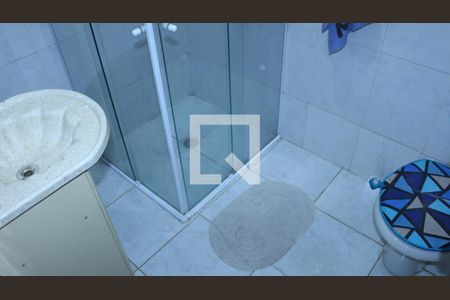 Casa à venda com 150m², 3 quartos e 2 vagasBanheiro - Casa 2