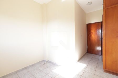 Quarto 1 de apartamento para alugar com 2 quartos, 65m² em Centro, Ribeirão Preto